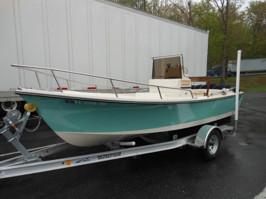 Shamrock sighting 1990 17' | Shamrock Boat Owners' Club